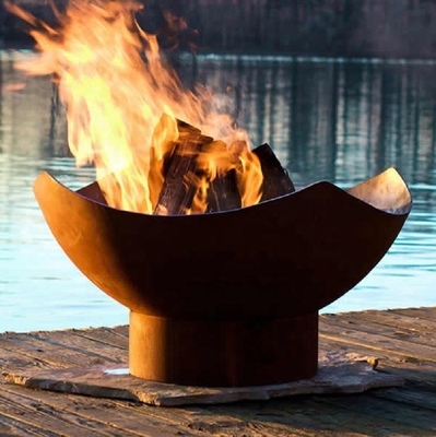 Półkula ogrodowa Corten Steel Fire Globe Bowl Spalanie drewna